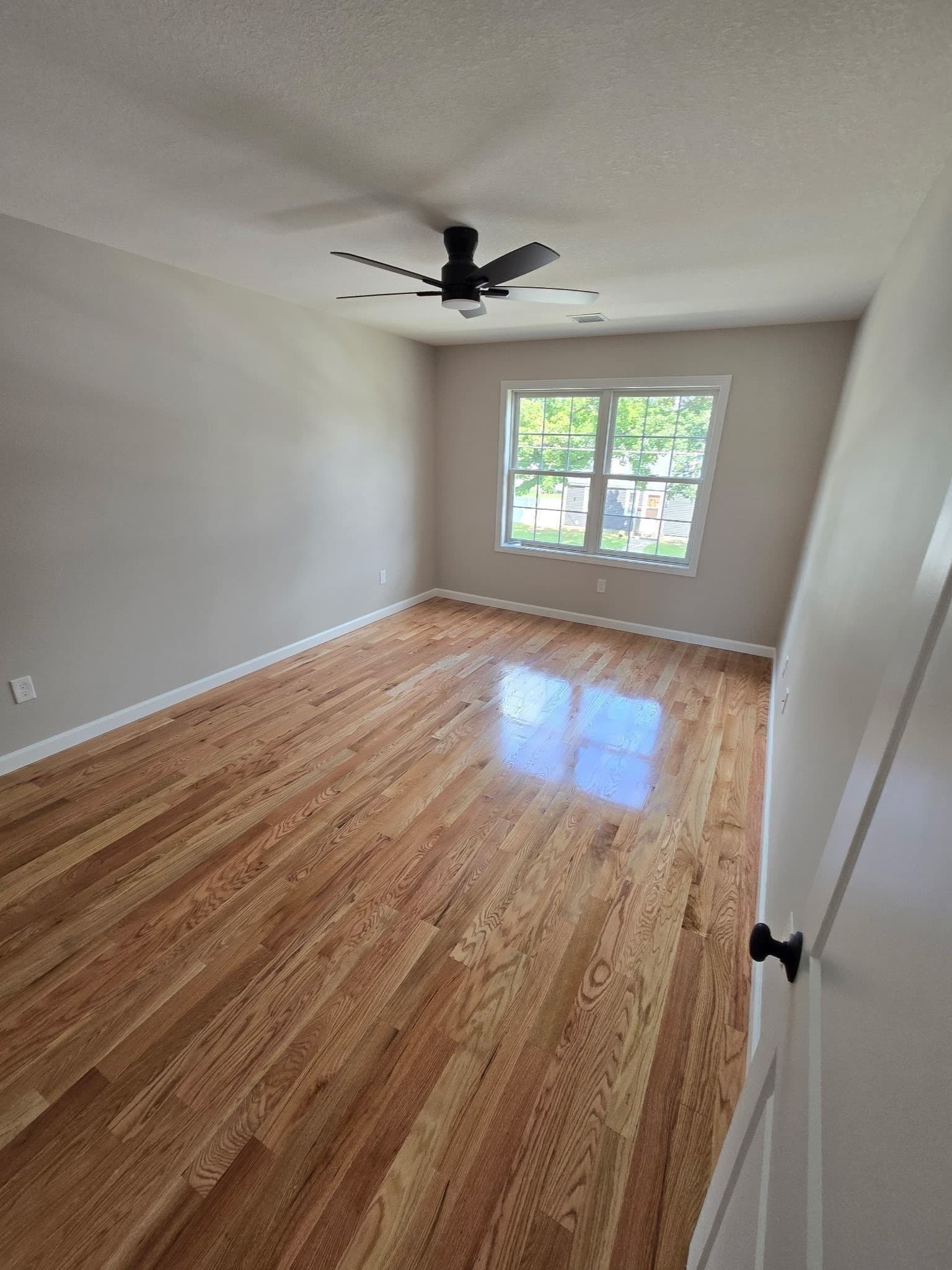 Single Family Residence at 68 Homestead Ave, Springfield MA 01151, Springfield, photo 18 of 33