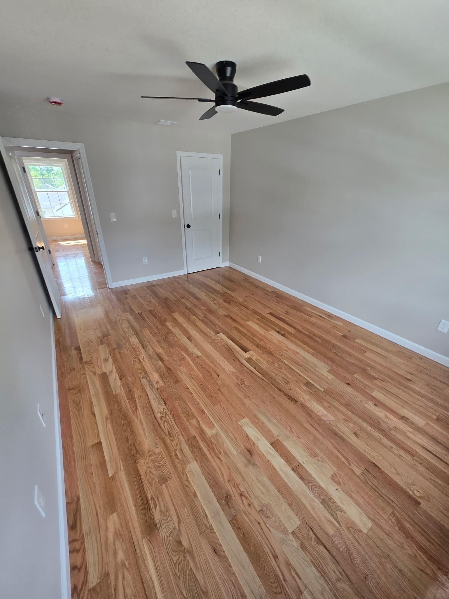 Single Family Residence at 68 Homestead Ave, Springfield MA 01151, Springfield, photo 19 of 33