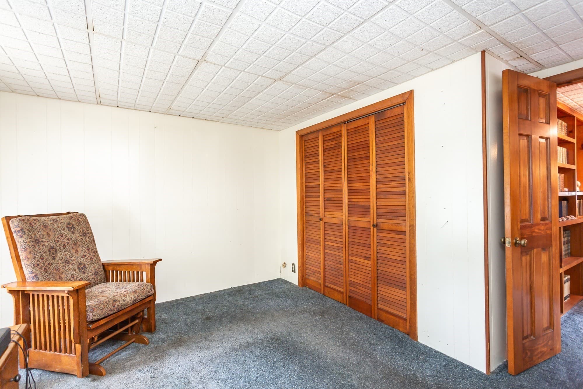 2 Family - 2 Units Up/Down at 648 Pleasant St, Somerset MA 02726, Somerset, photo 22 of 38