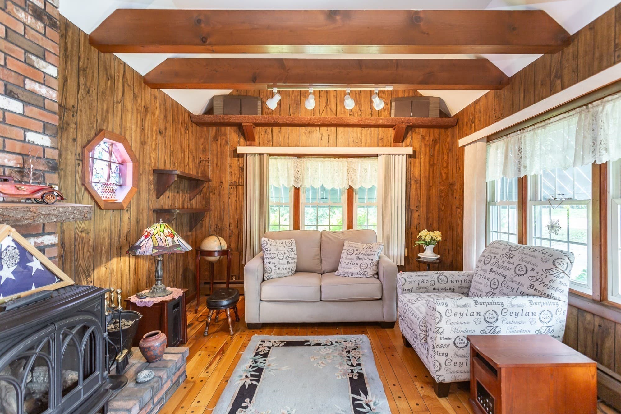 2 Family - 2 Units Up/Down at 648 Pleasant St, Somerset MA 02726, Somerset, photo 10 of 38