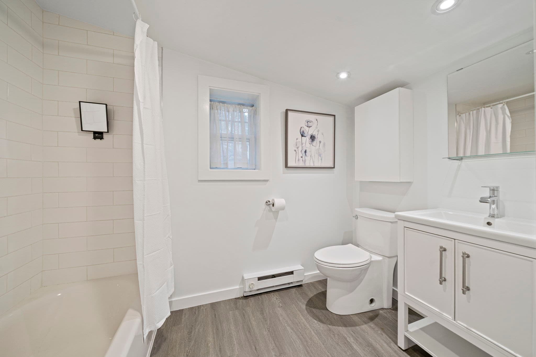 Single Family Residence at 47 Elm Ct, Cohasset MA 02025, Cohasset, photo 19 of 40