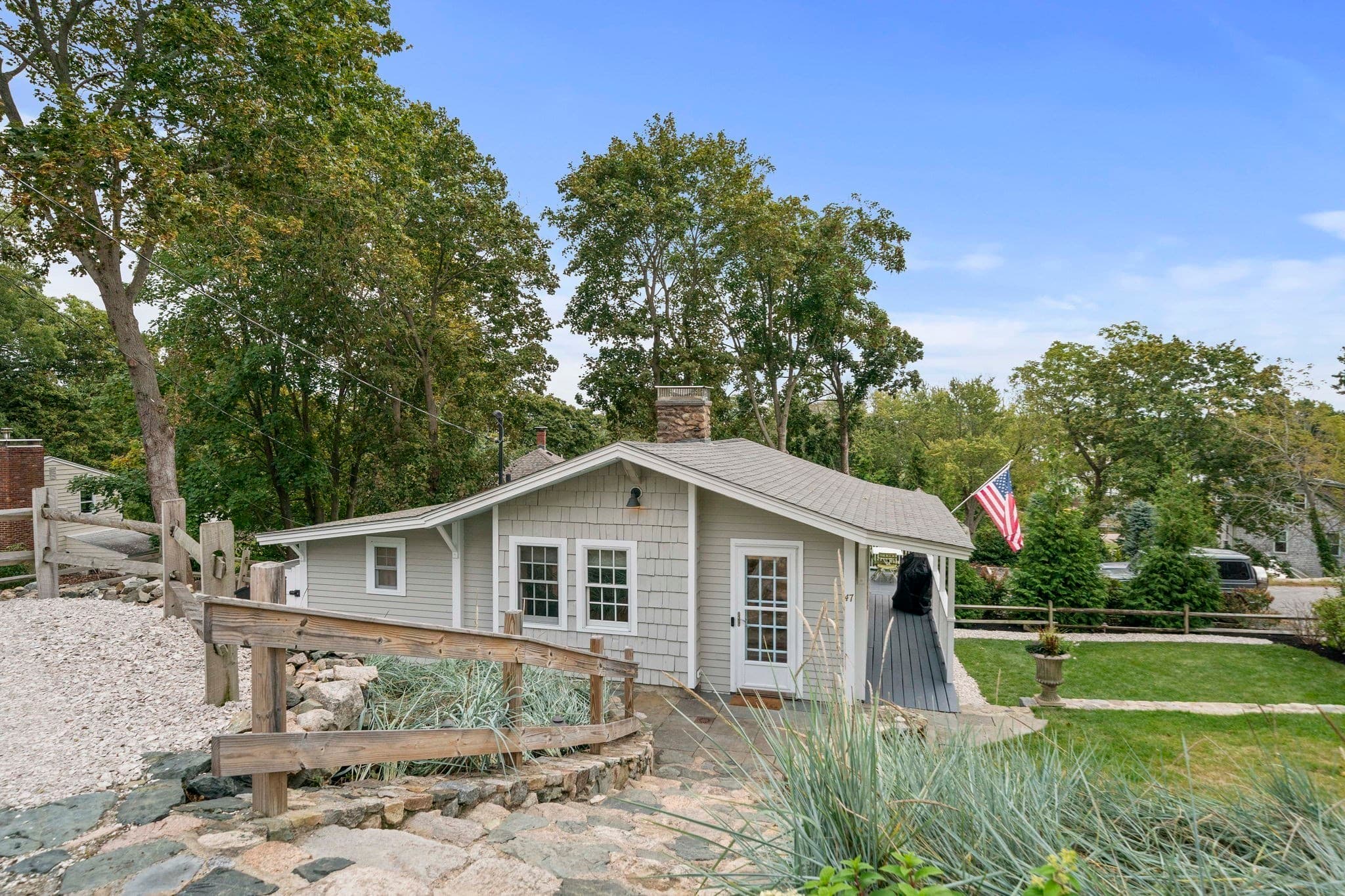 Single Family Residence at 47 Elm Ct, Cohasset MA 02025, Cohasset, photo 4 of 8