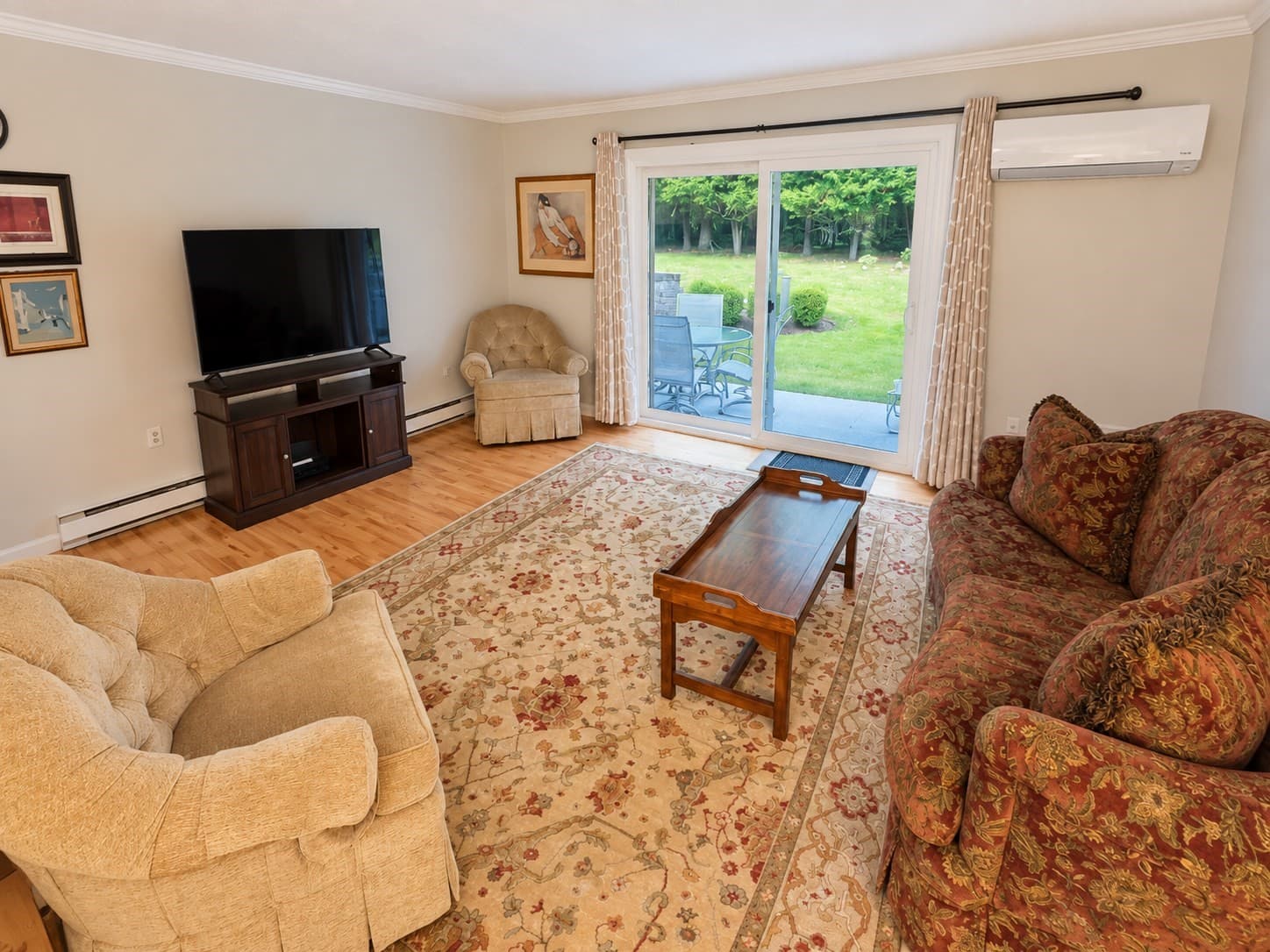 Condominium at 185 Porter Lake Dr # 185, Springfield MA 01106, Springfield, photo 5 of 9
