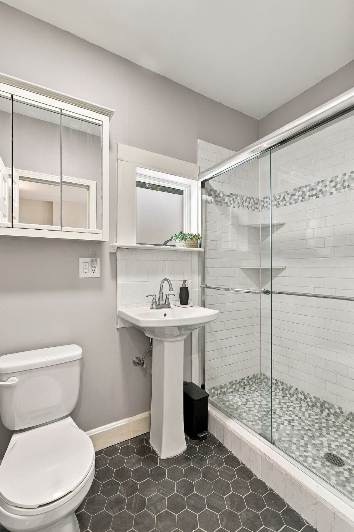 Single Family Residence at 29 Upland St, Holbrook MA 02343, Holbrook, photo 13 of 30