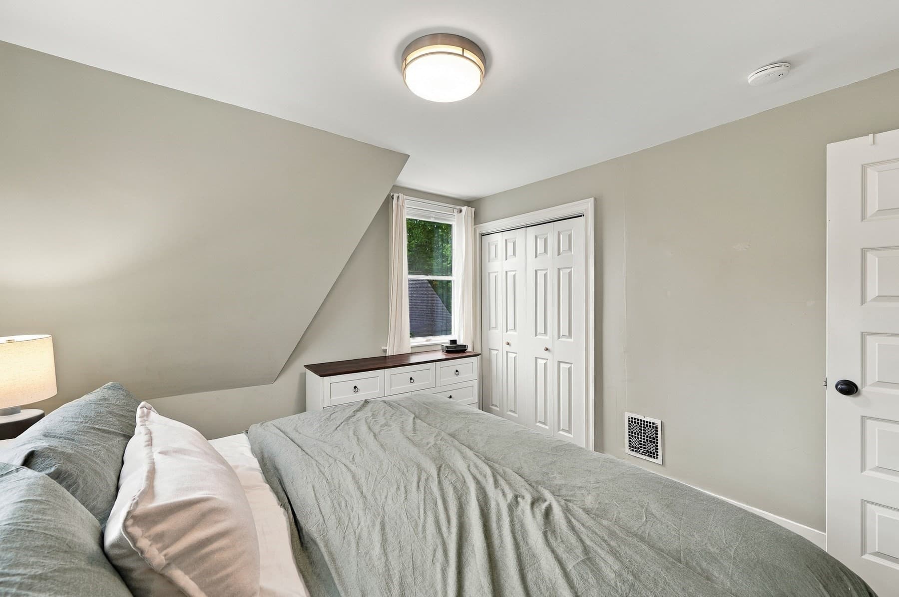 Single Family Residence at 29 Upland St, Holbrook MA 02343, Holbrook, photo 18 of 30