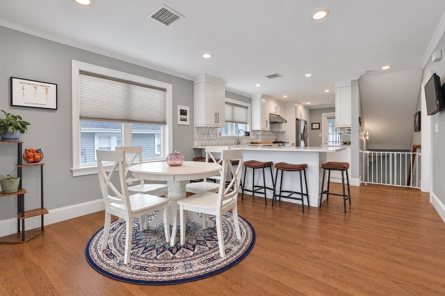 Condominium at 440 Central Ave # 2, Milton MA 02186, Milton, photo 7 of 31