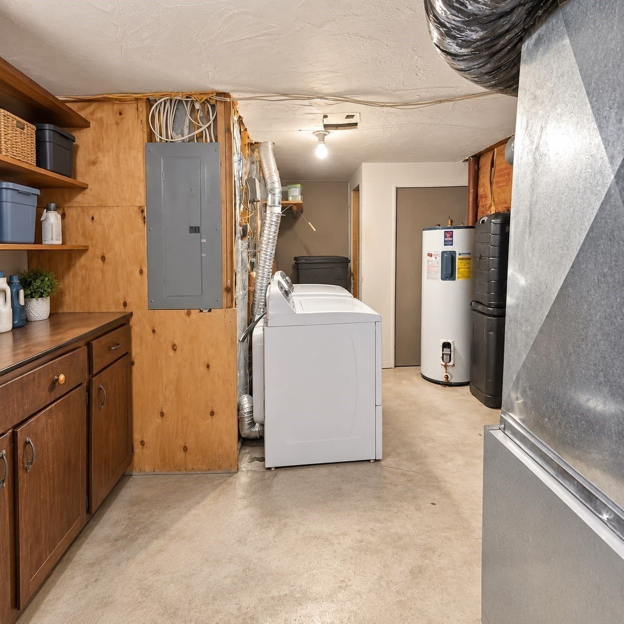 Condominium at 1002 Pleasant # 10, Weymouth MA 02189, Weymouth, photo 16 of 21