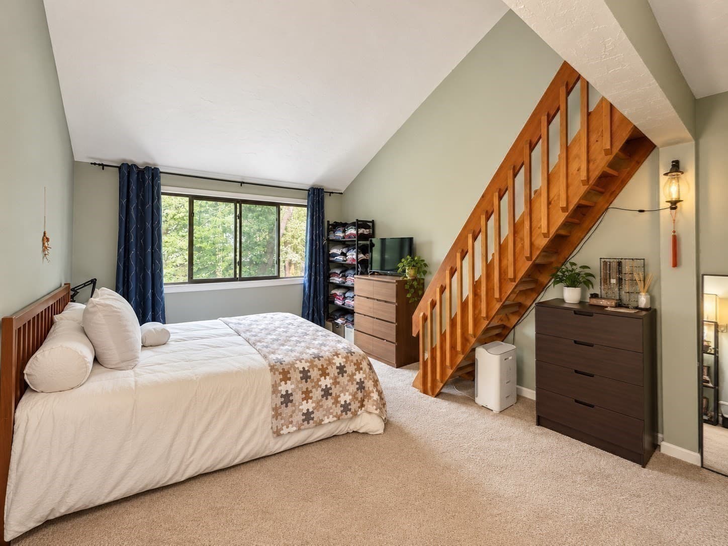 Condominium at 1002 Pleasant # 10, Weymouth MA 02189, Weymouth, photo 11 of 21