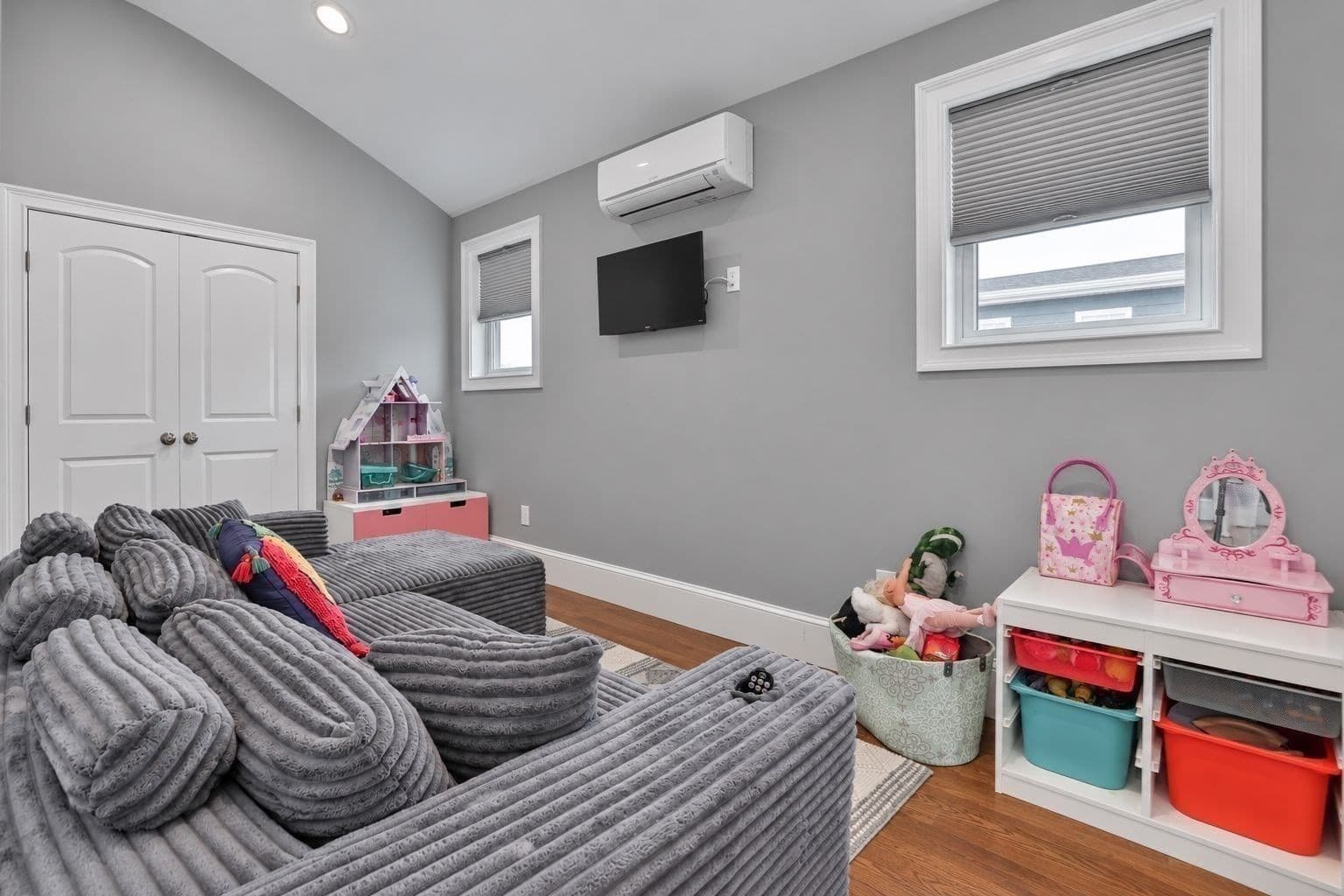 Single Family Residence at 440 Central Ave # 2, Milton MA 02186, Milton, photo 23 of 31
