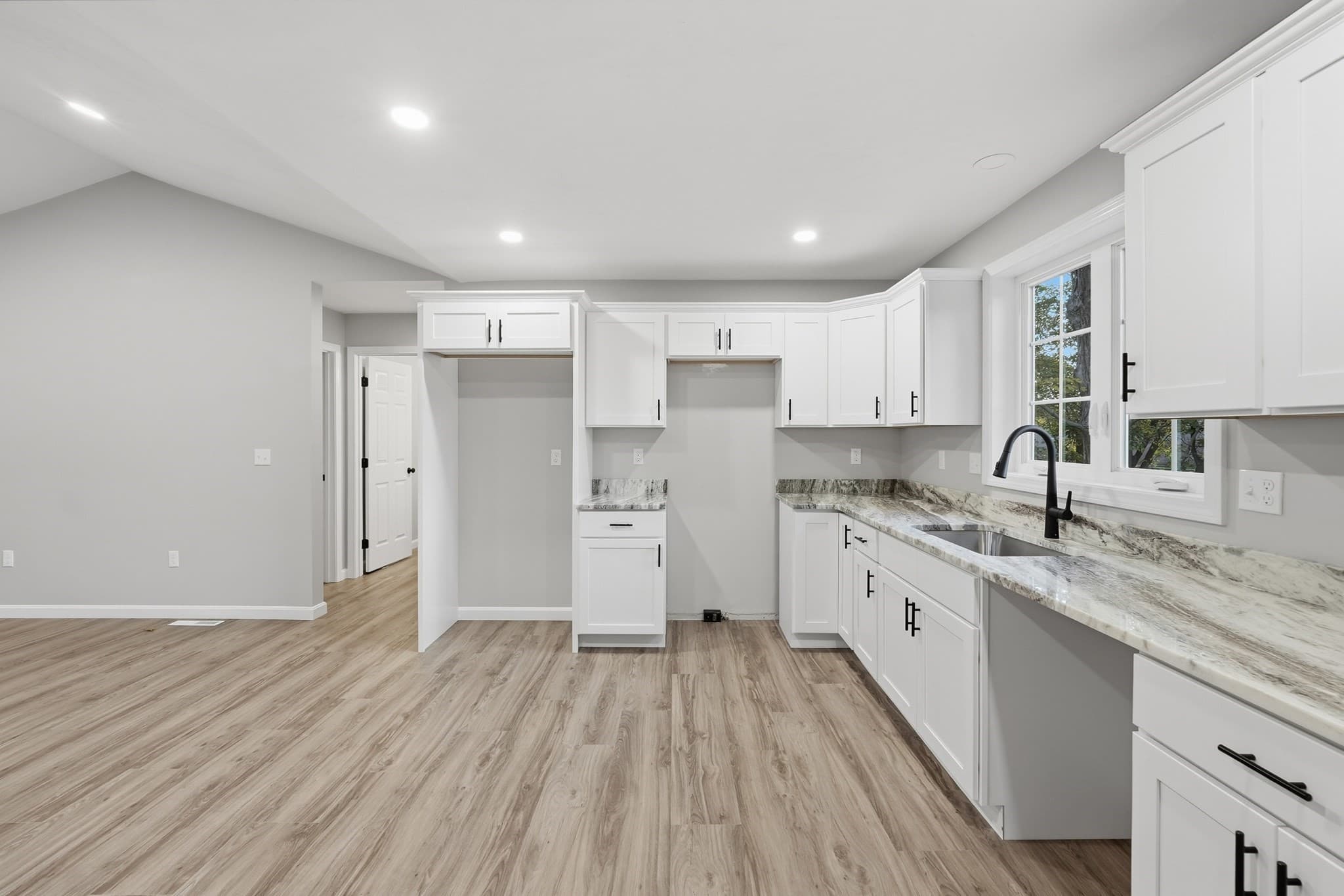 Single Family Residence at 120 High Street, Hardwick MA 01031, Hardwick, photo 6 of 36