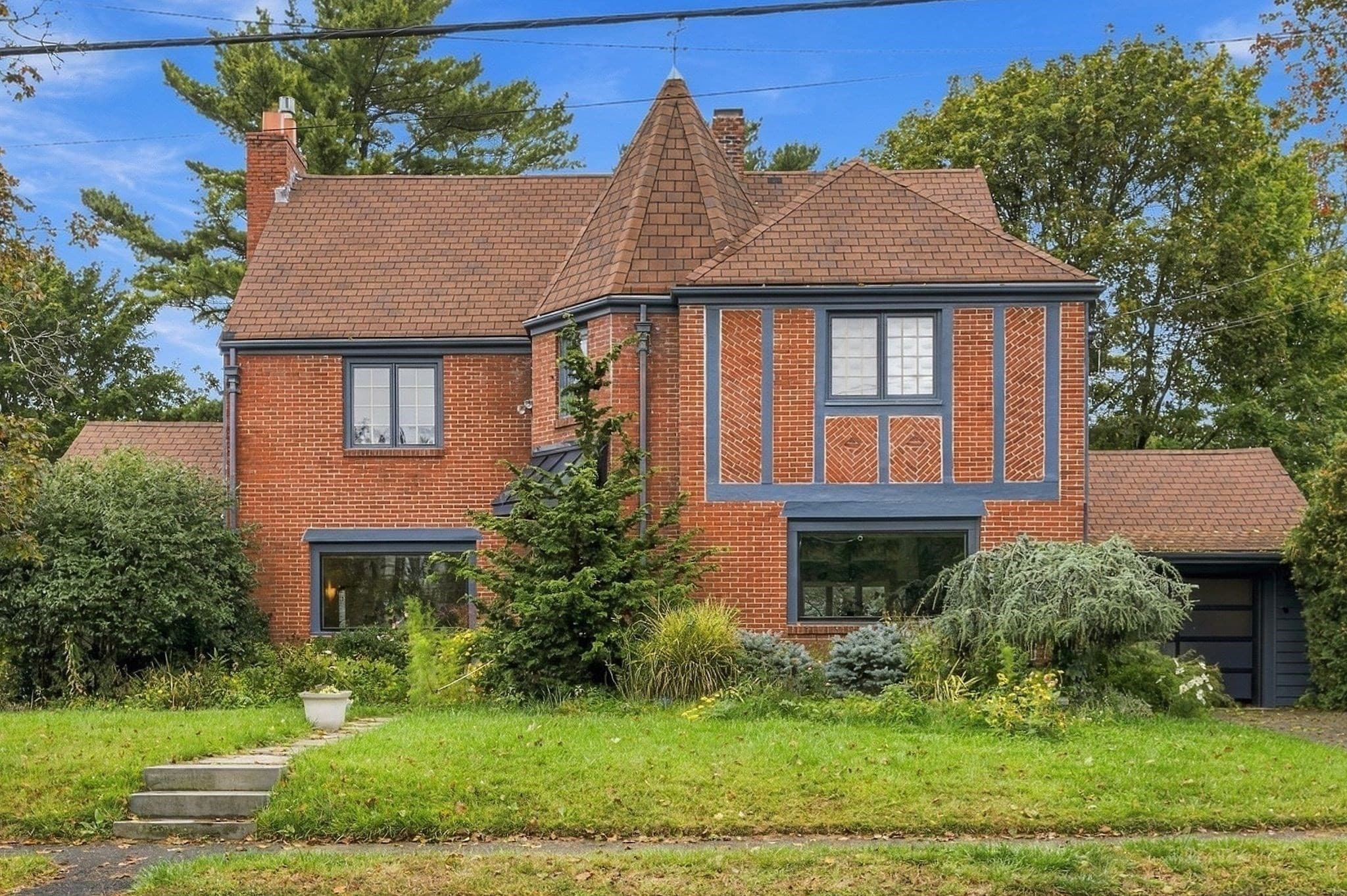 47 Stanley Rd, Swampscott MA 01907