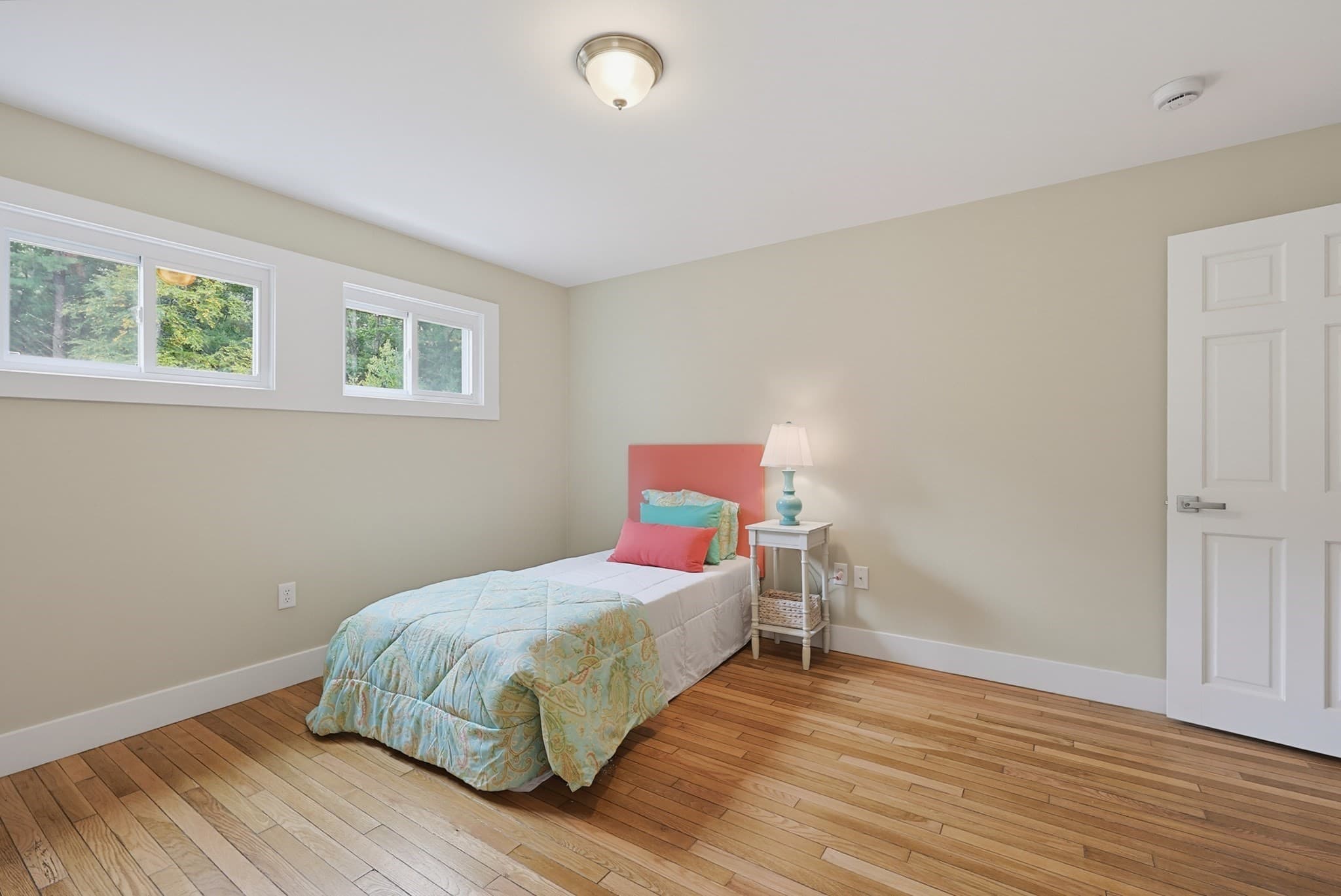 Single Family Residence at 33 Lufkin St, Essex MA 01929, Essex, photo 18 of 28