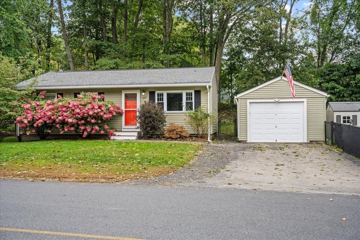 Single Family Residence at 165 Peter Salem Rd, Leicester MA 01524, Leicester, photo 2 of 37