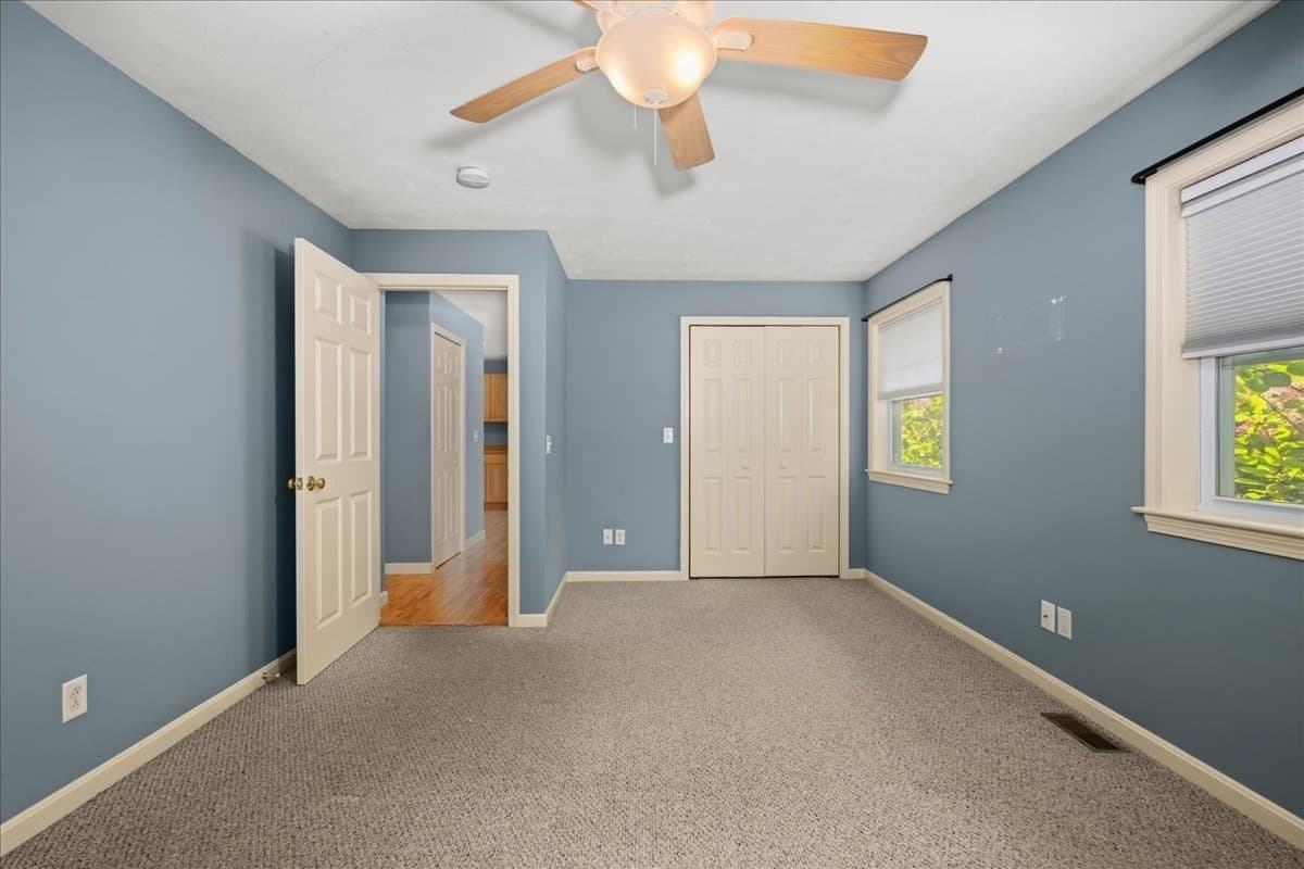 Single Family Residence at 165 Peter Salem Rd, Leicester MA 01524, Leicester, photo 12 of 37