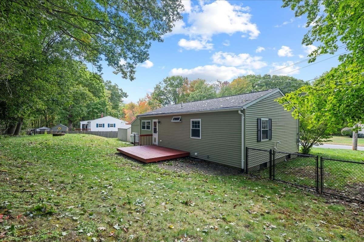 Single Family Residence at 165 Peter Salem Rd, Leicester MA 01524, Leicester, photo 19 of 37