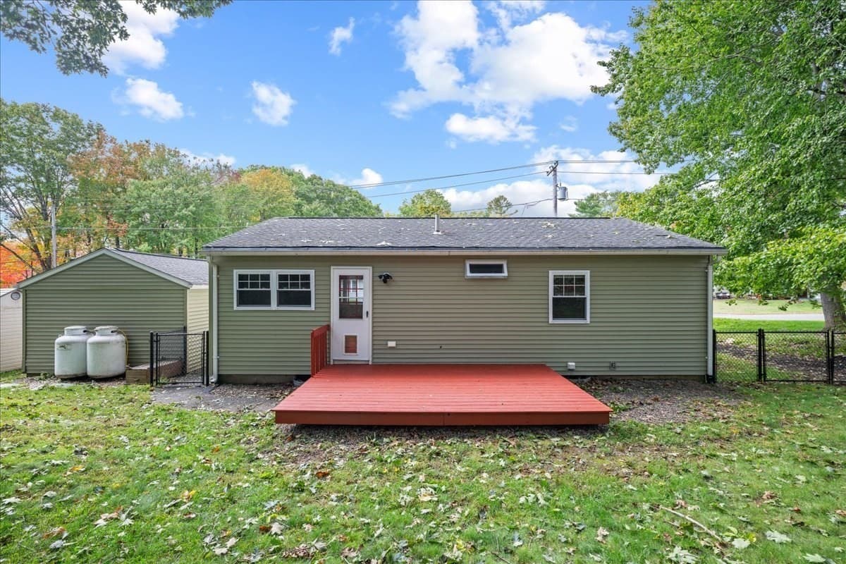 Single Family Residence at 165 Peter Salem Rd, Leicester MA 01524, Leicester, photo 21 of 37