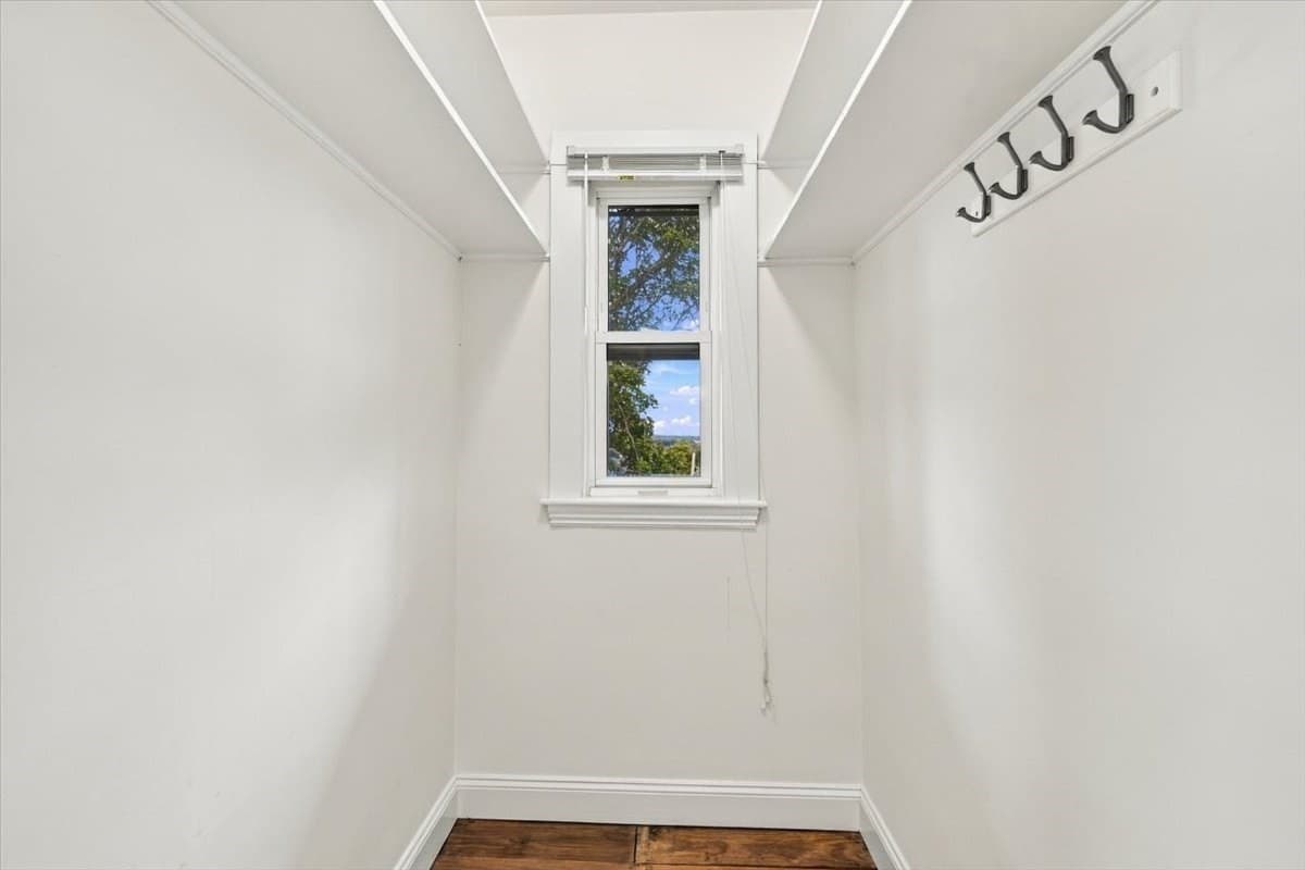 3 Family - 3 Units Up/Down at 52 Percival St, Boston MA 02122, Boston, photo 5 of 30