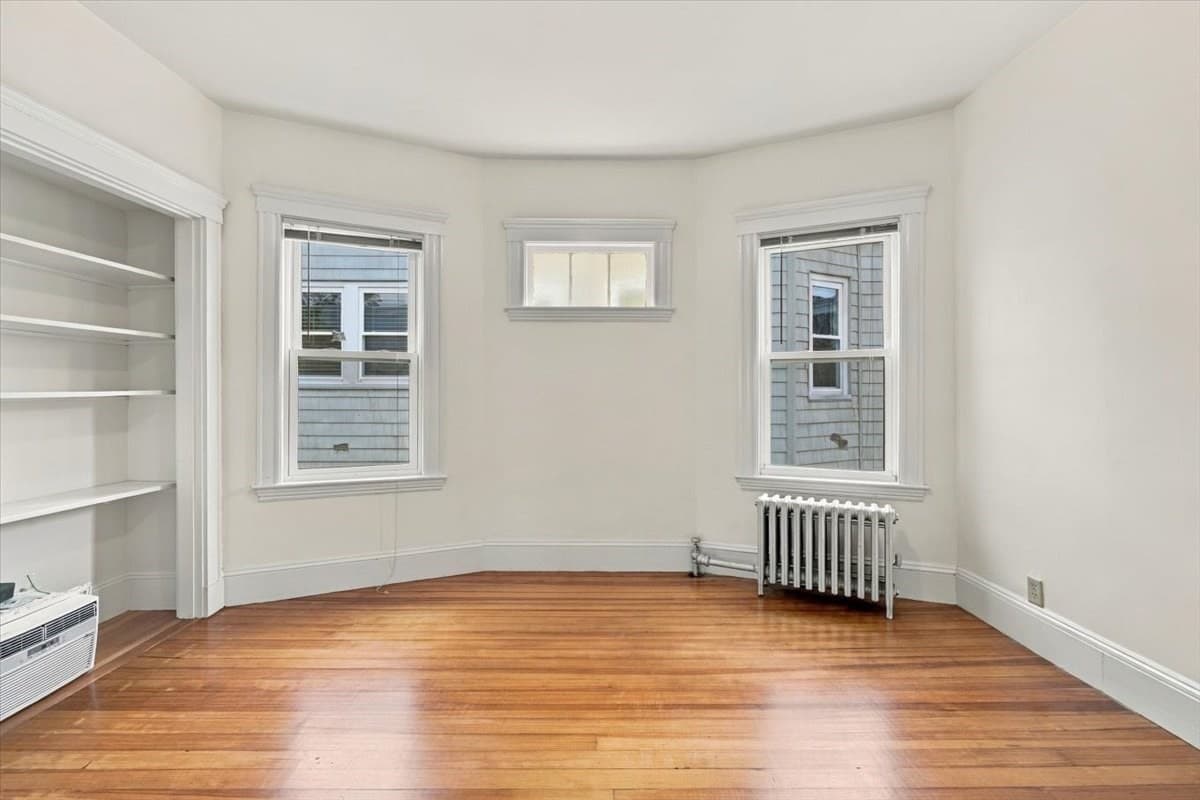 3 Family - 3 Units Up/Down at 52 Percival St, Boston MA 02122, Boston, photo 8 of 30