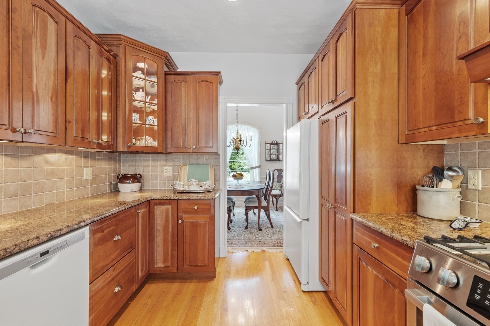 Single Family Residence at 52 High St, Chelmsford MA 01824, Chelmsford, photo 12 of 41