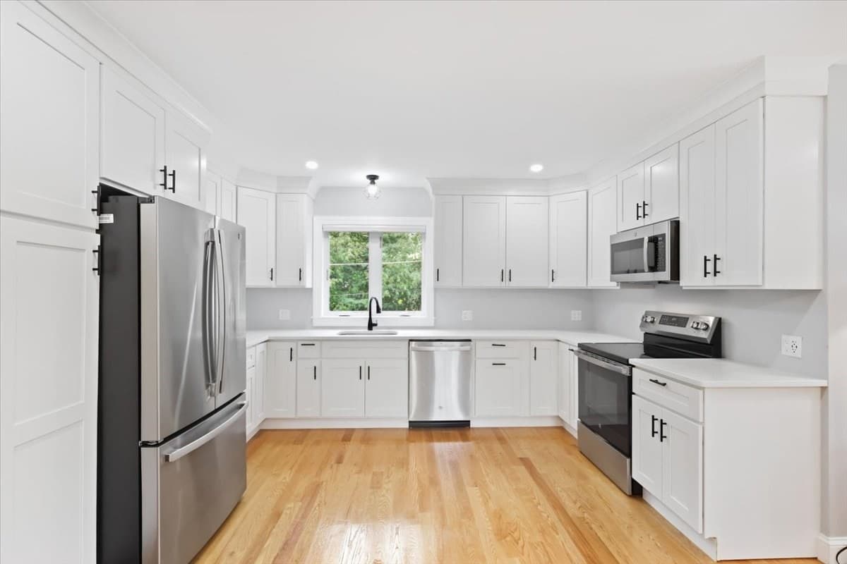 Single Family Residence at 19 Digby Ave, Brockton MA 02301, Brockton, photo 15 of 38