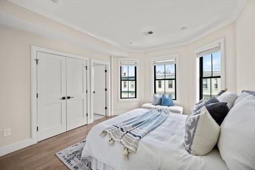 Condominium at 303 Maverick Street, Boston MA 02128, Boston, photo 2 of 12