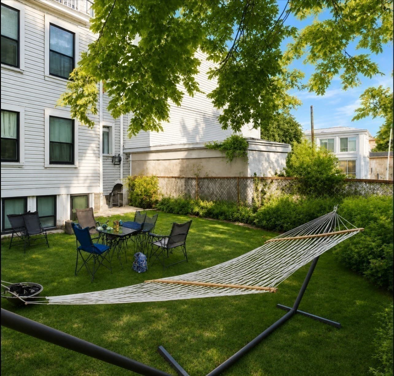 Condominium at 303 Maverick Street, Boston MA 02128, Boston, photo 11 of 12