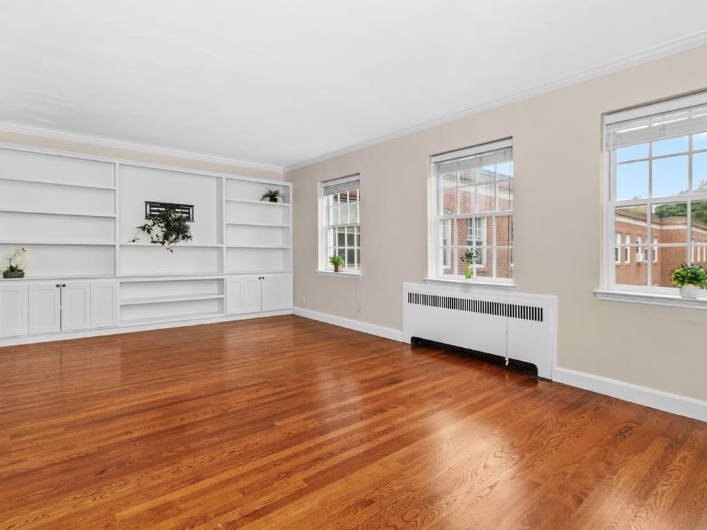 Condominium at 46 Browne St # 5, Brookline MA 02446, Brookline, photo 2 of 24