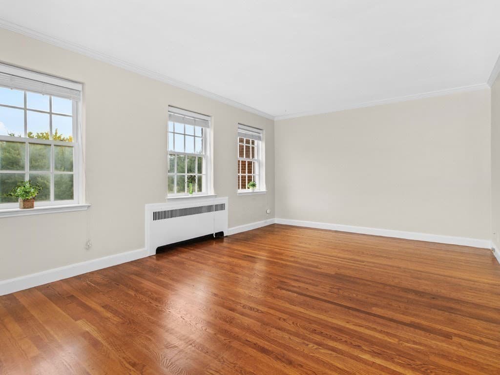 Condominium at 46 Browne St # 5, Brookline MA 02446, Brookline, photo 6 of 24