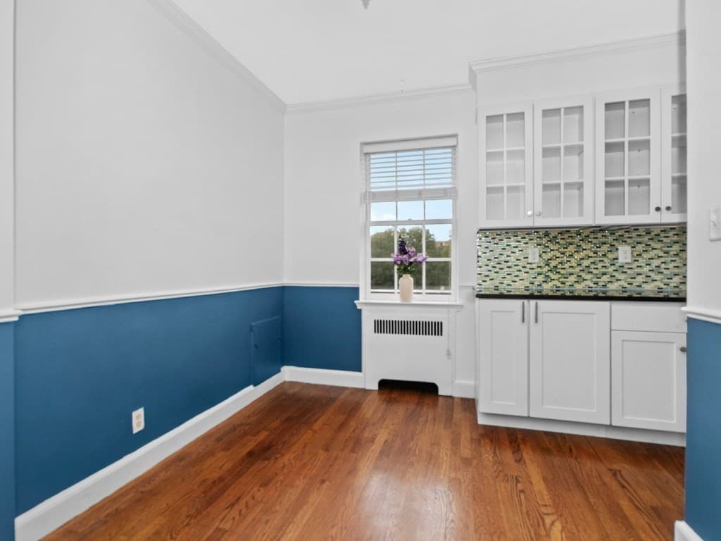 Condominium at 46 Browne St # 5, Brookline MA 02446, Brookline, photo 11 of 24