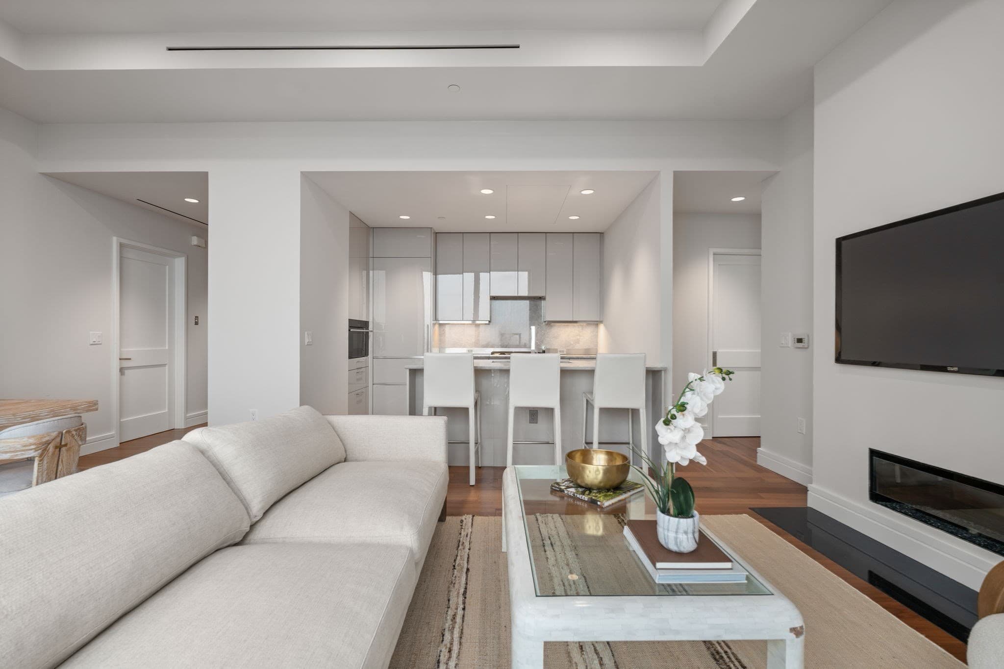 Condominium at 1 Dalton St # 4703, Boston MA 02115, Boston, photo 8 of 27