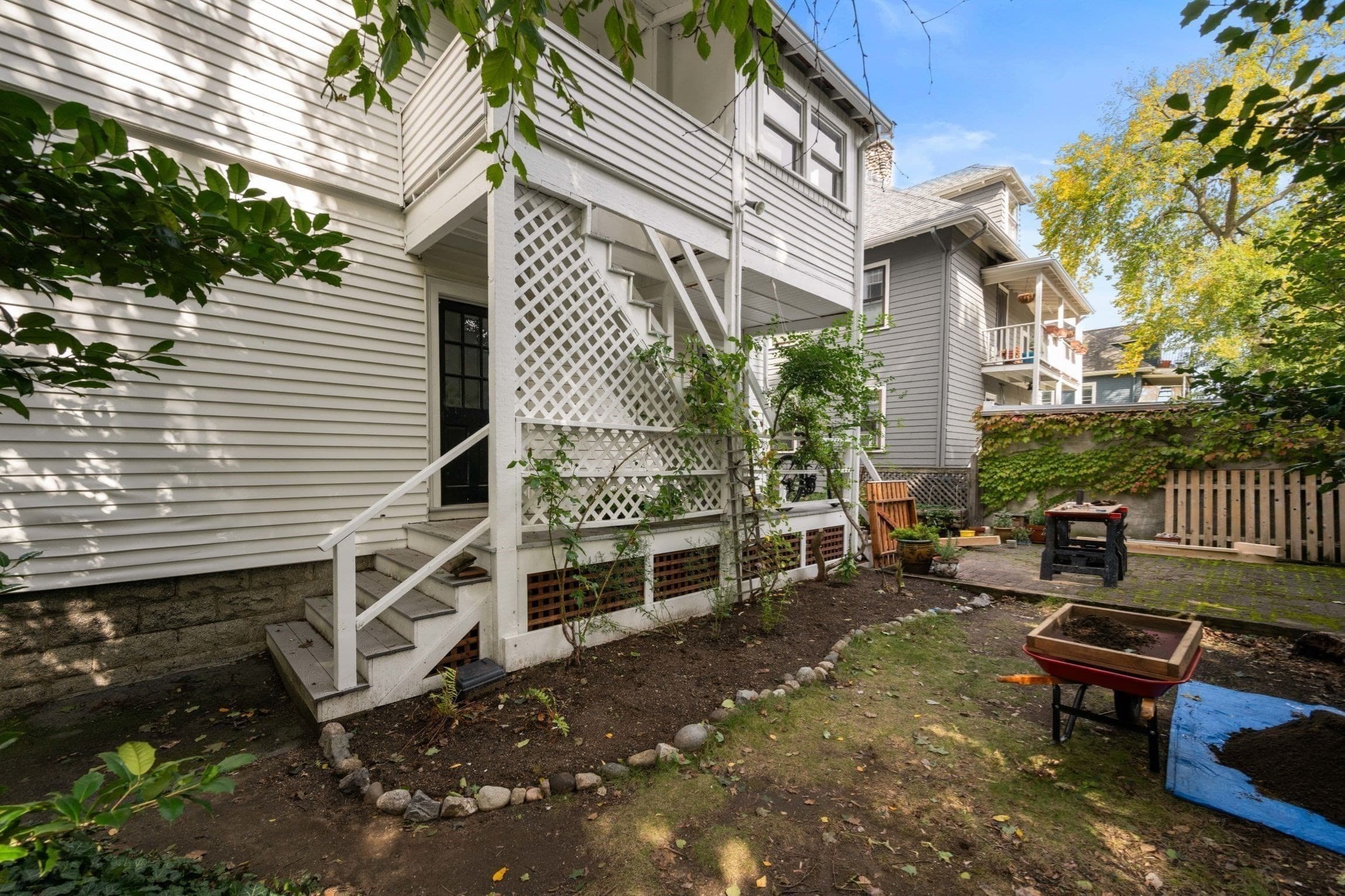 Condominium at 14 Notre Dame Ave # C, Cambridge MA 02140, Cambridge, photo 27 of 29