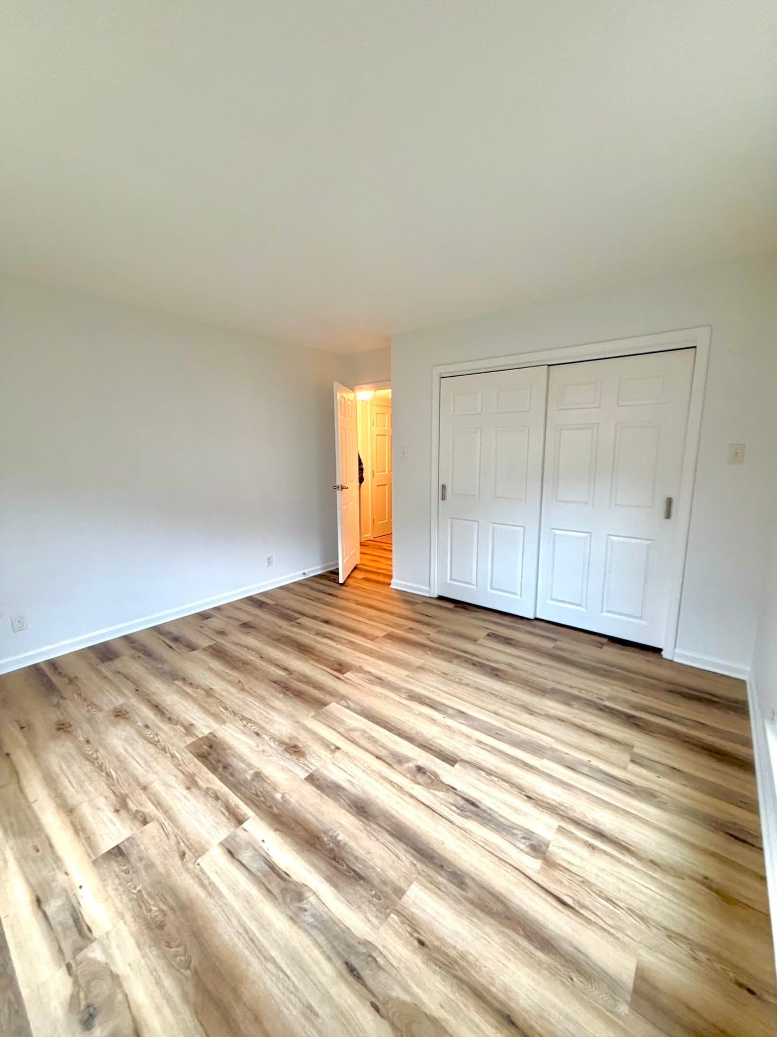 Condominium at 38 Yorktown Drive # A, Springfield MA 01108, Springfield, photo 16 of 20