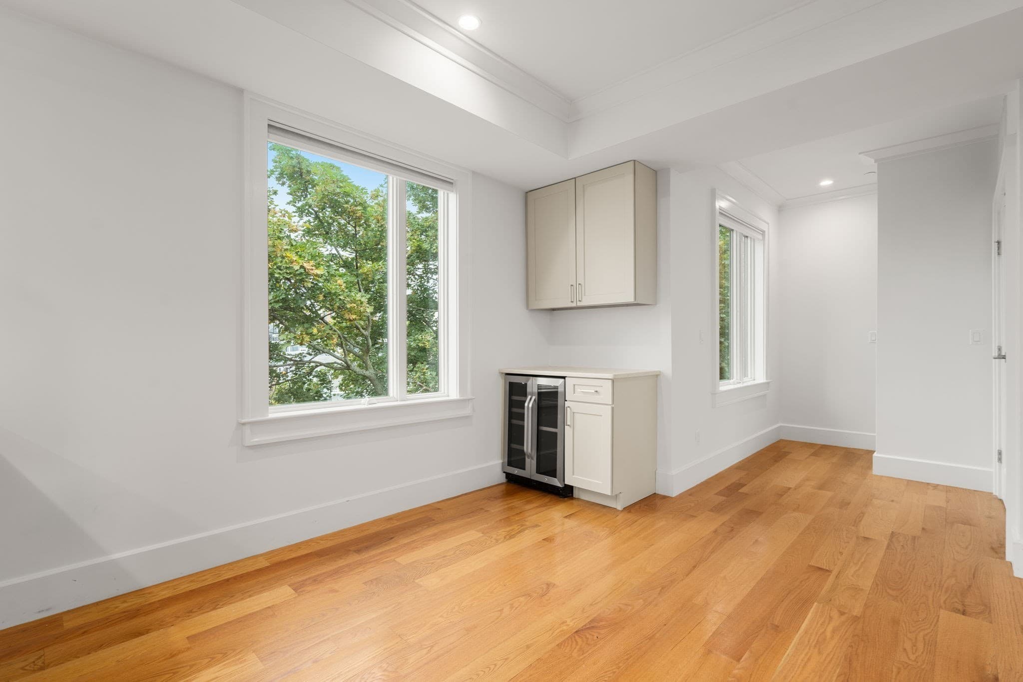 Condominium at 17 Vinton Street # 5, Boston MA 02127, Boston, photo 5 of 21