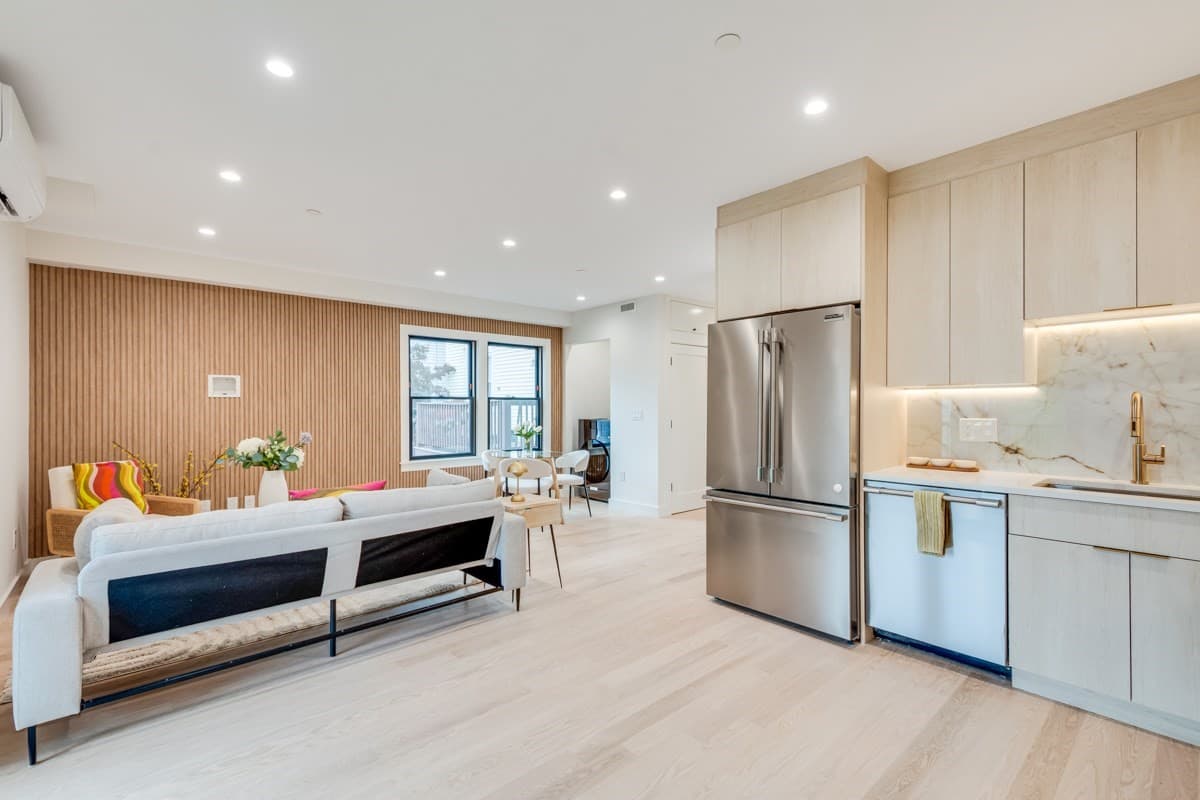 Condominium at 114 Franklin St. # 2, Brookline MA 02445, Brookline, photo 27 of 32