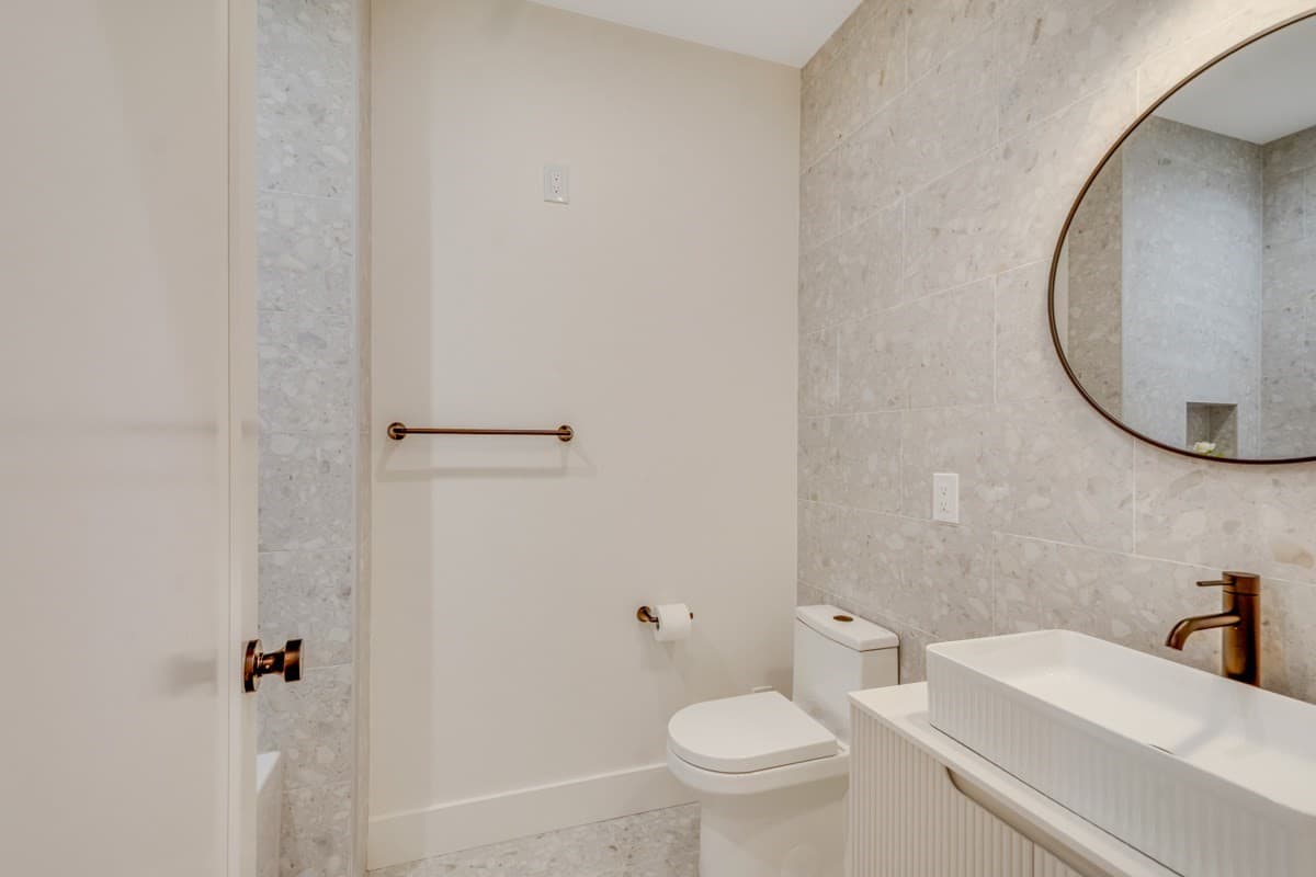 Condominium at 114 Franklin St. # 2, Brookline MA 02445, Brookline, photo 13 of 32