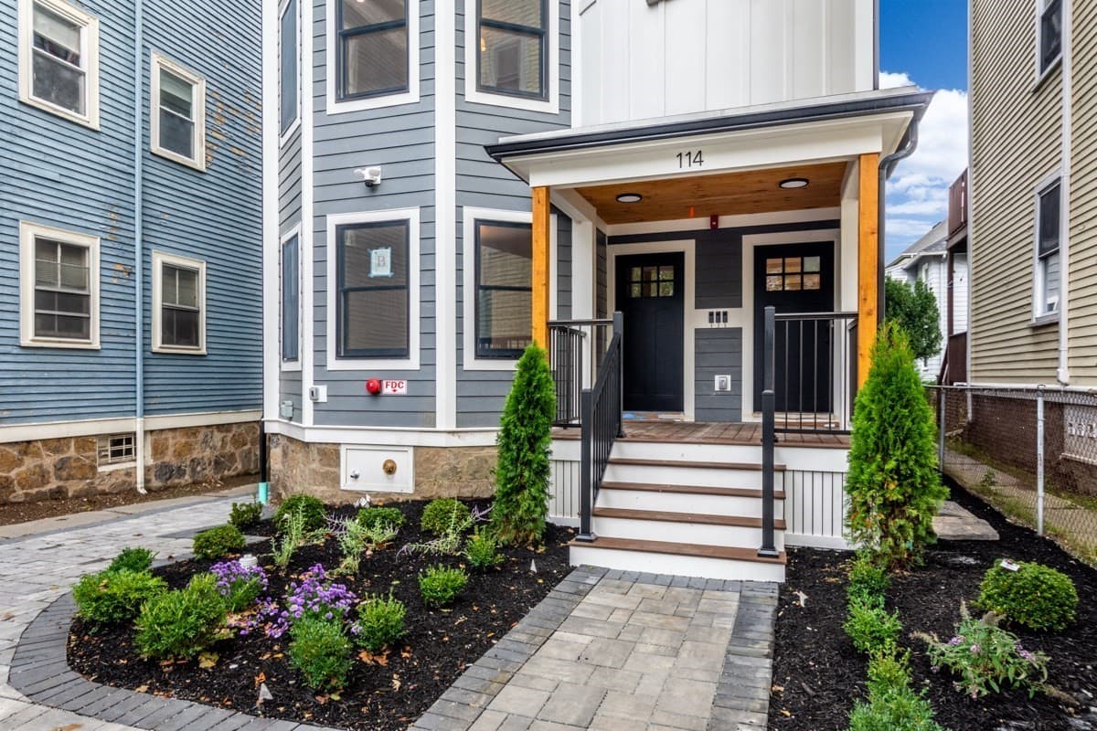 114 Franklin St. # 2, Brookline MA 02445