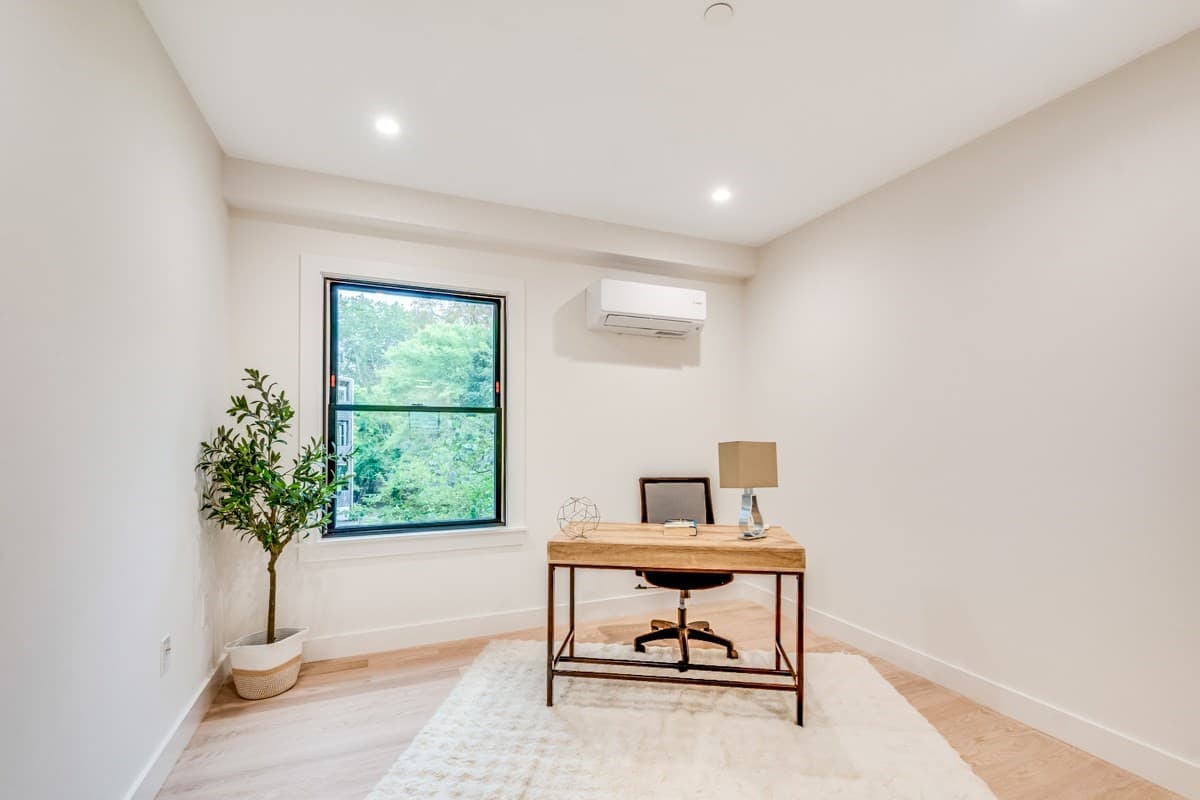 Condominium at 114 Franklin St. # 2, Brookline MA 02445, Brookline, photo 11 of 32
