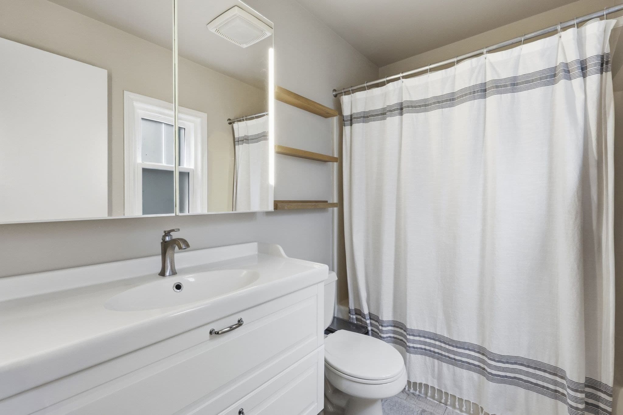 Condex at 9 Walnut St # B, Northampton MA 01060, Northampton, photo 17 of 26
