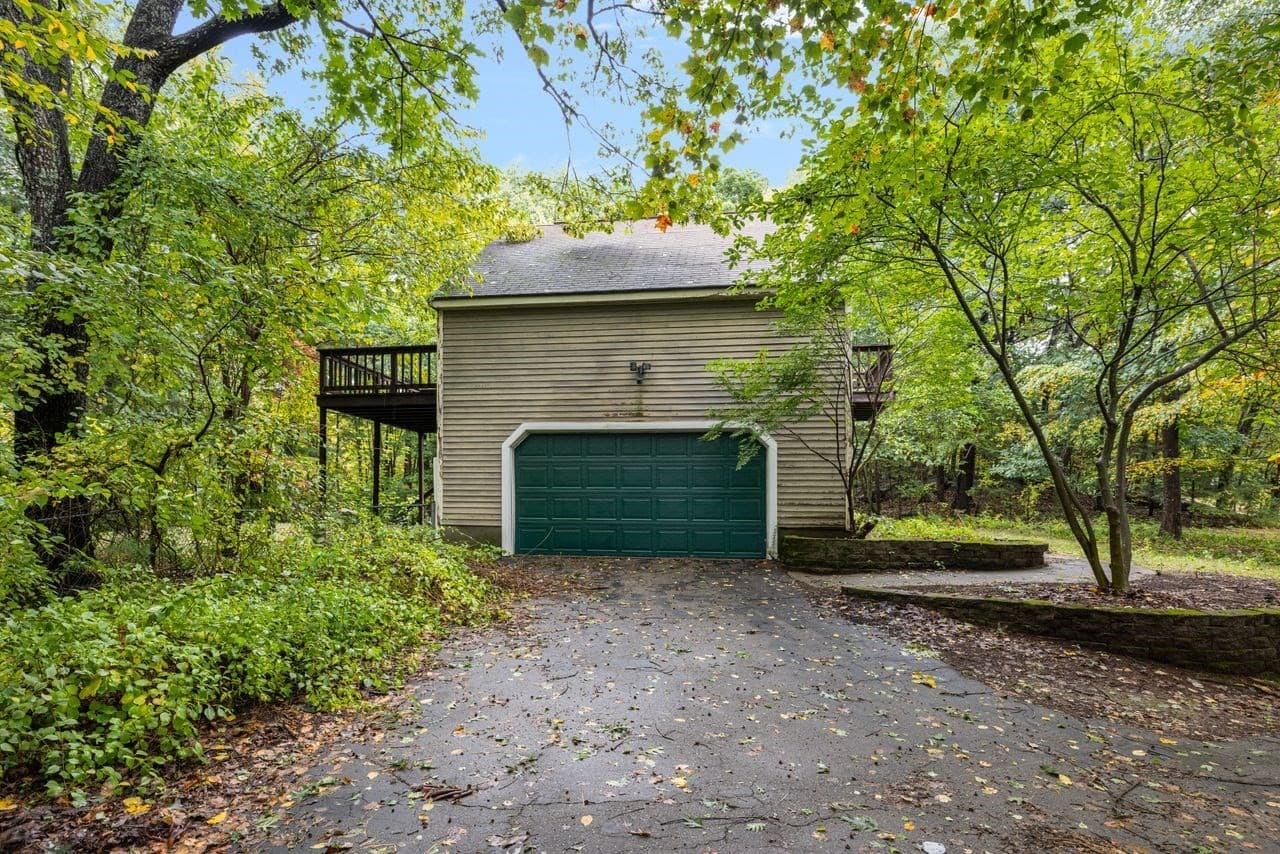 Single Family Residence at 16 Wildwood Circle, Millville MA 01529, Millville, photo 4 of 42