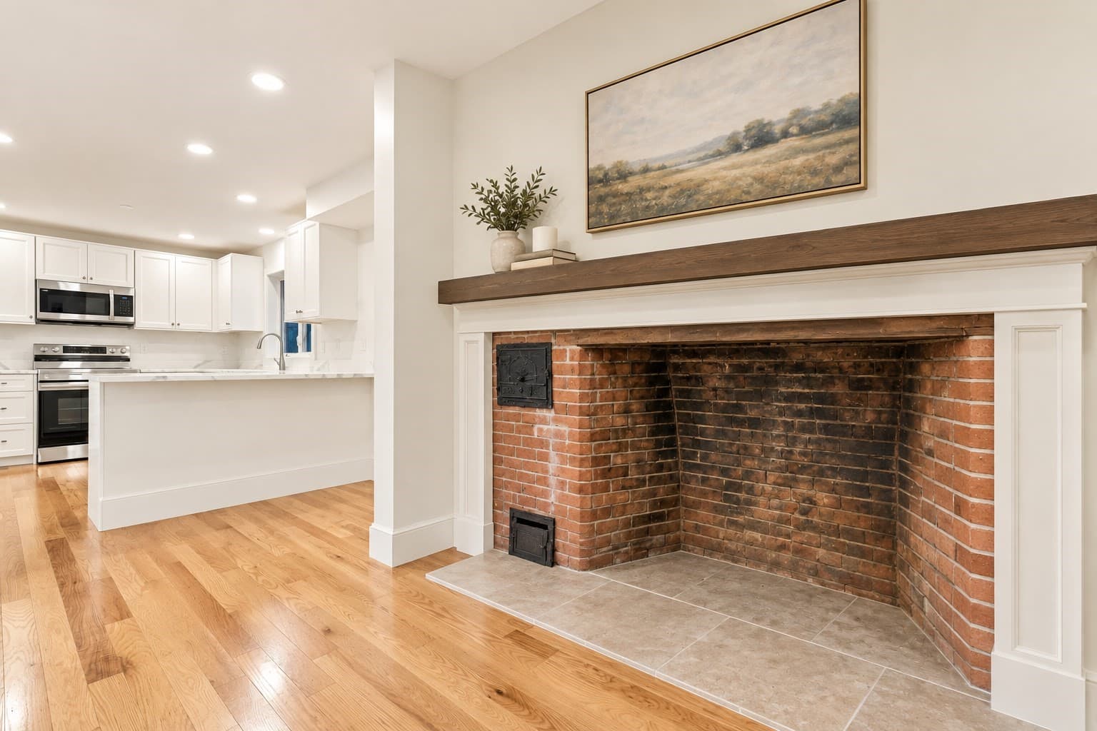 Condominium at 164 Main Street # C, Westford MA 01886, Westford, photo 6 of 30