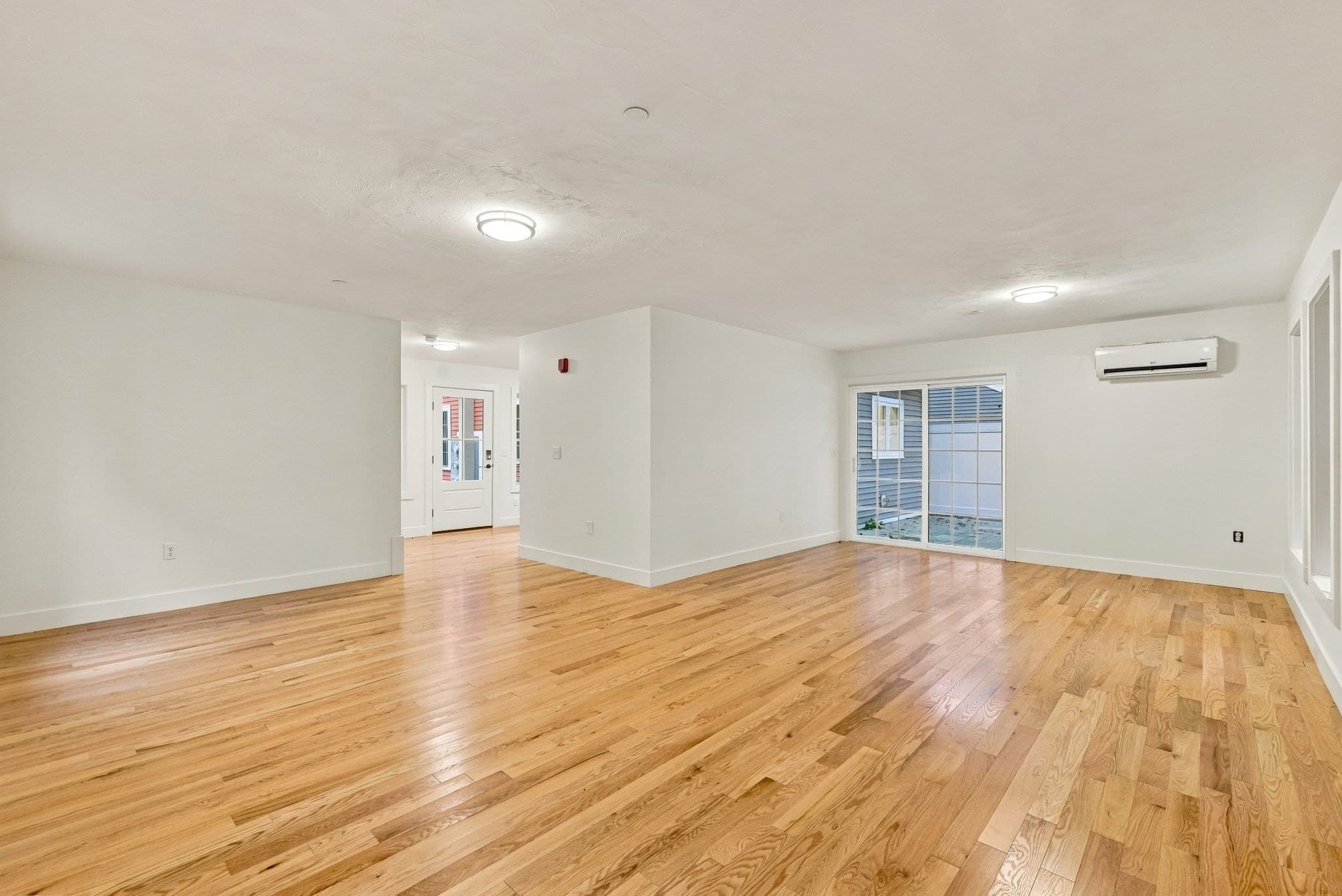 Condominium at 164 Main Street # C, Westford MA 01886, Westford, photo 9 of 30