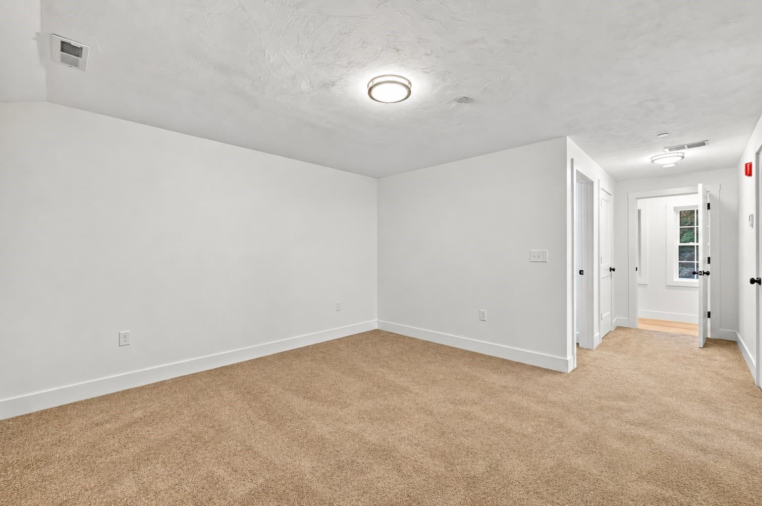 Condominium at 164 Main Street # C, Westford MA 01886, Westford, photo 14 of 30