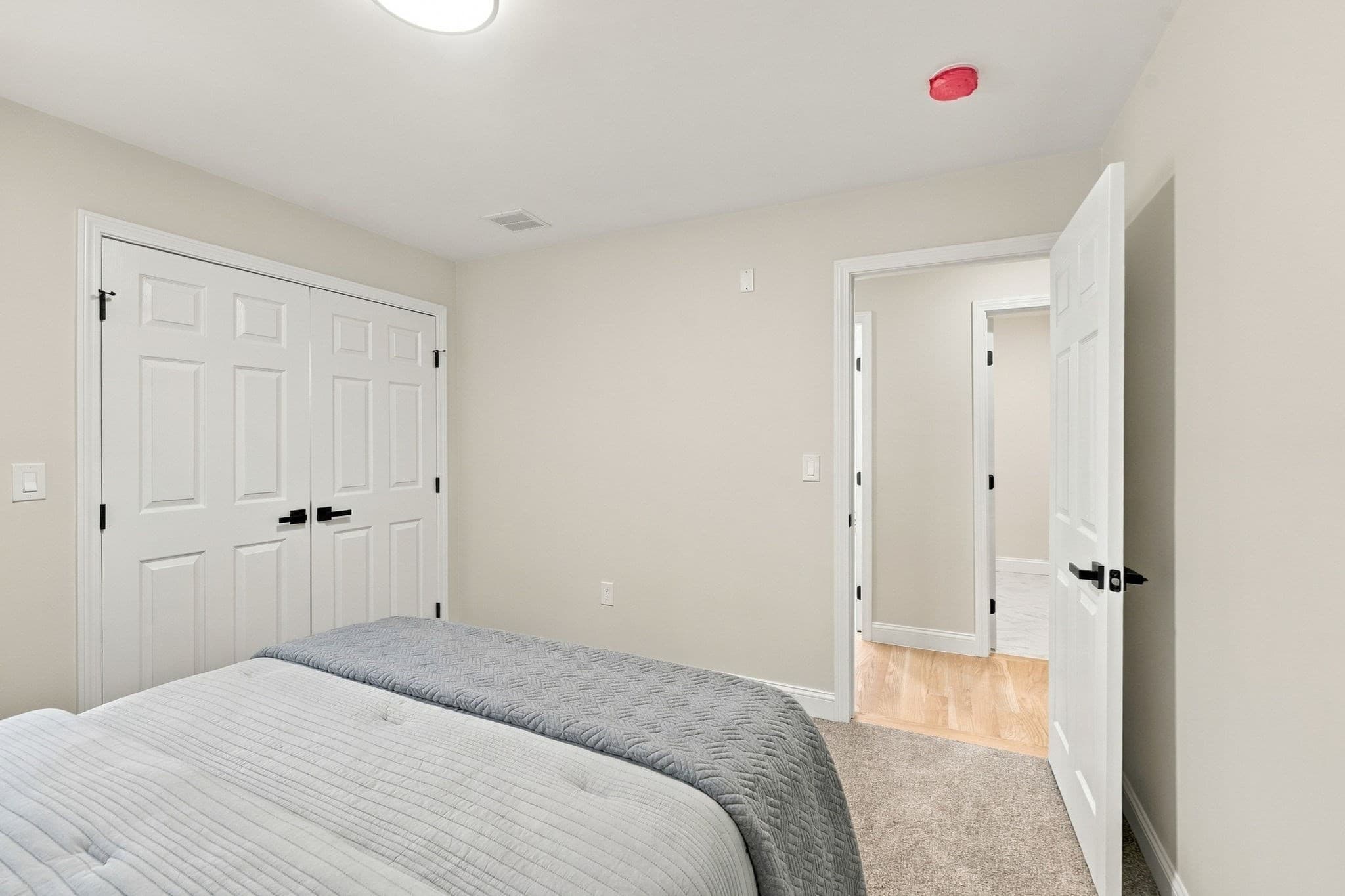 Condominium at 41 Homeward Avenue # D, Uxbridge MA 01569, Uxbridge, photo 28 of 39