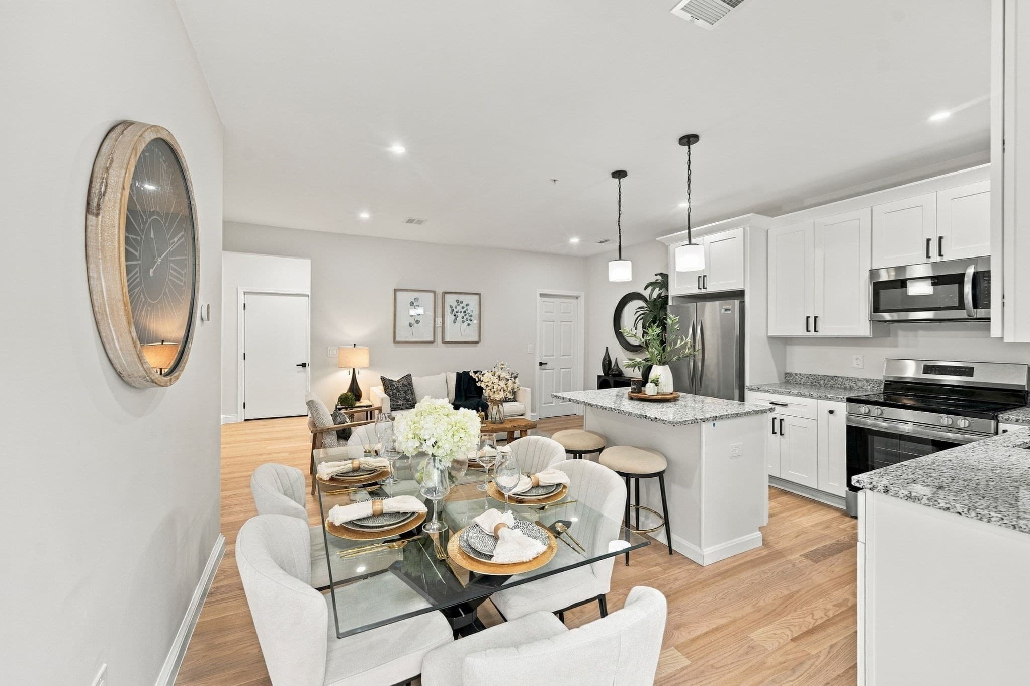 Condominium at 41 Homeward Avenue # D, Uxbridge MA 01569, Uxbridge, photo 11 of 39