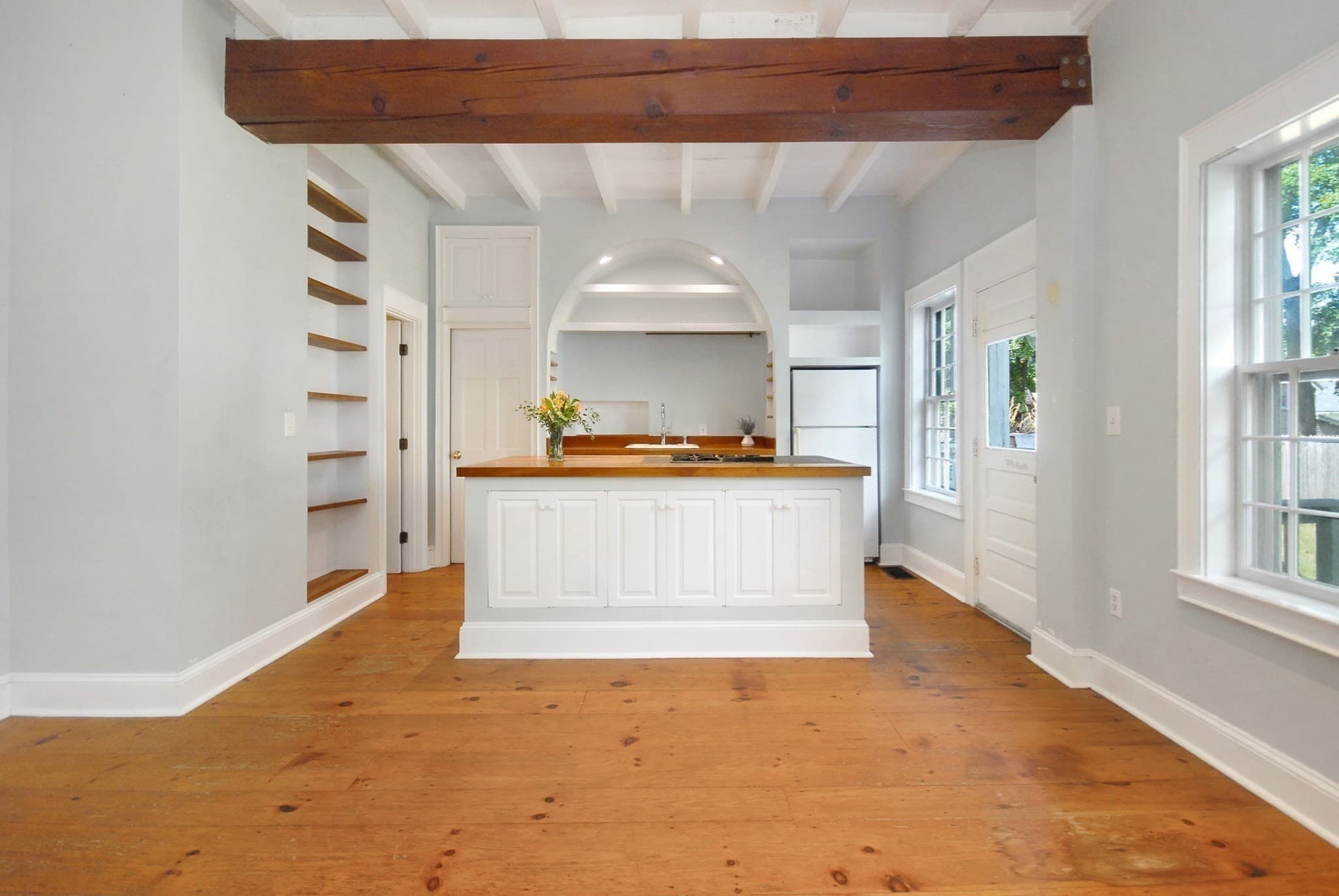 Single Family Residence at 1574 Main St. # 1574, Concord MA 01742, Concord, photo 7 of 23