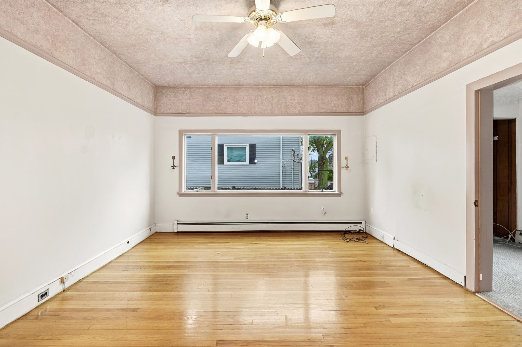 Single Family Residence at 85 Pine St, Swampscott MA 01907, Swampscott, photo 6 of 38