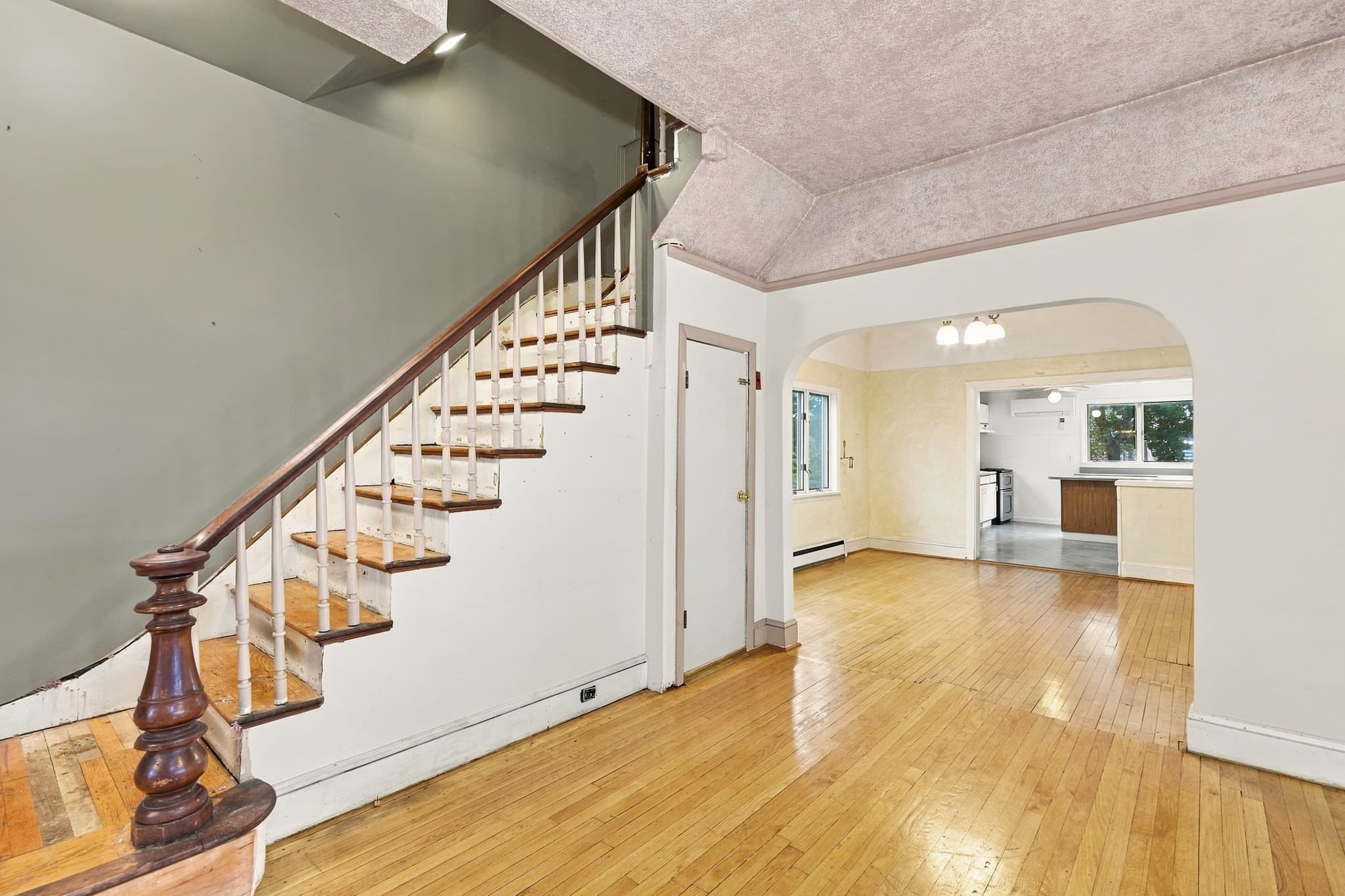 Single Family Residence at 85 Pine St, Swampscott MA 01907, Swampscott, photo 8 of 38