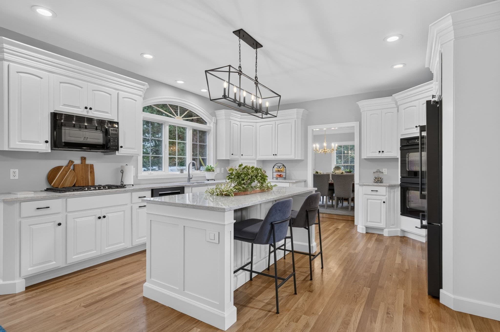 Single Family Residence at 25 Thistle Rd, North Andover MA 01845, North Andover, photo 13 of 42