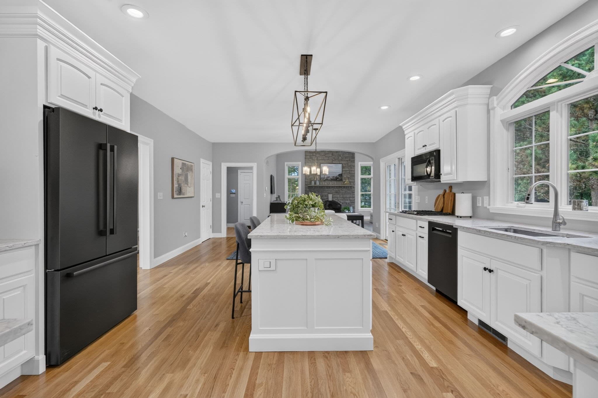 Single Family Residence at 25 Thistle Rd, North Andover MA 01845, North Andover, photo 10 of 42