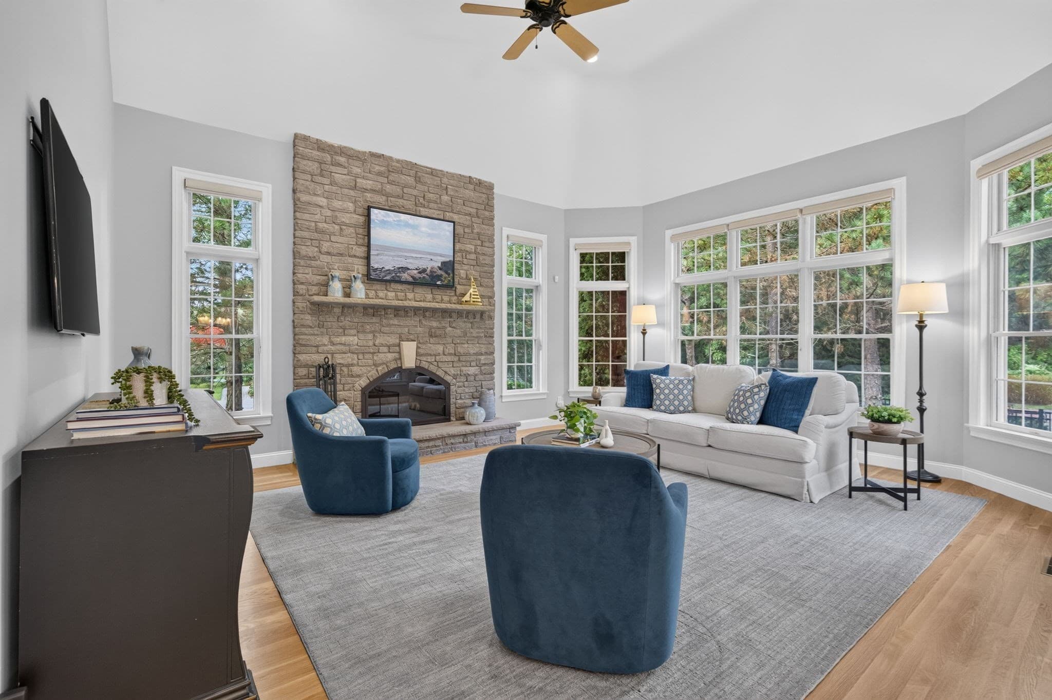 Single Family Residence at 25 Thistle Rd, North Andover MA 01845, North Andover, photo 18 of 42